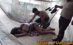 Kijk wat er zich achter de camera's van Braziliaanse porno speelt