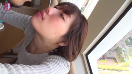 HMJM Japan: [Özel film] Mitsuha'nın mini eteklerinden uzanan son derece güzel bacakları...