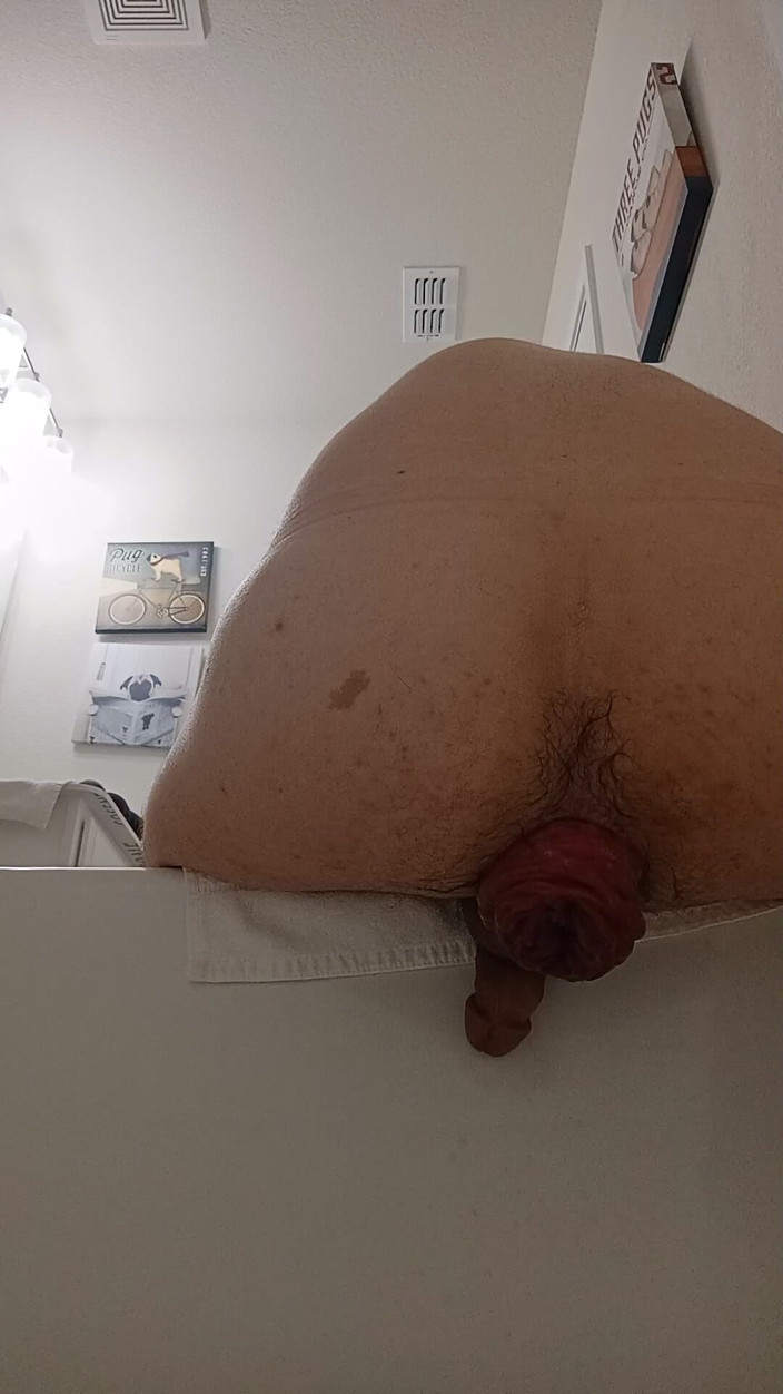 Brandon Lee: Kulečníkový míč a dildo v jedné díře