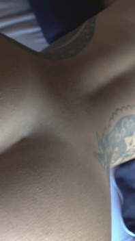 Romantický detailní sex s Dreadhot v pom-pom kalhotkách
