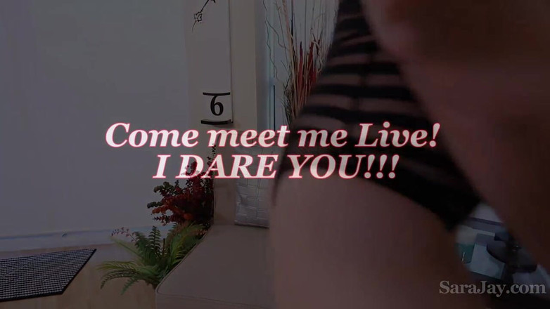 Sara Jay: Sara Jay despiu onesie cum count down