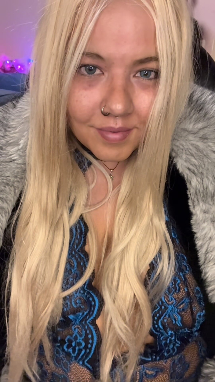 Goddess Maya3ee Rainha: Stepmommy Dom Understands You