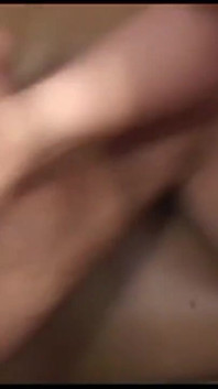 Mamă sexy adoră sexul murdar și adoră să-și deschidă pizda umedă futută de iubitul ei cu pulă