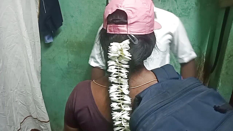 Priyanka314: Desi vesnická učitelka sportu Sex pána