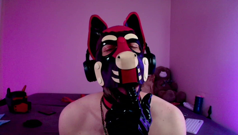 Alex GoodBoy: K-9goodboy's Slow Latex Tease Drives Me Wild