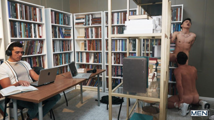 Men - Jizzed in the Library
