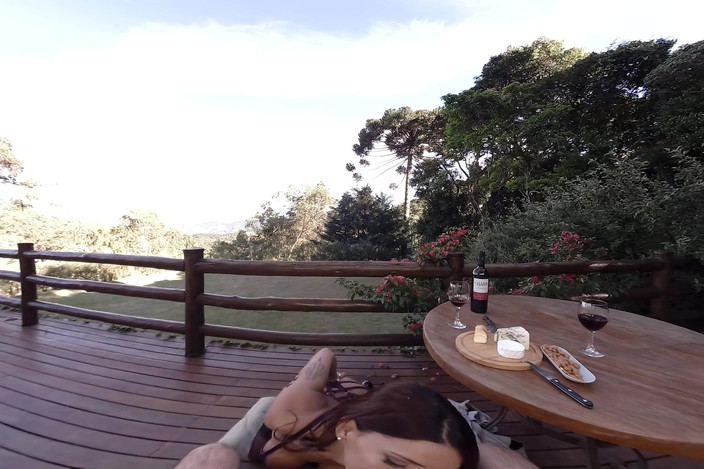 Virtual Real Trans: Una moglie a cui cercare