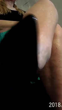 Sexy Legs Short Green Skirt.
