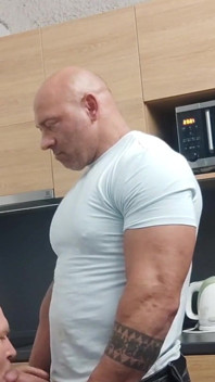 Kroppsbyggare vän mr guru sugs av igen Dexterxxl