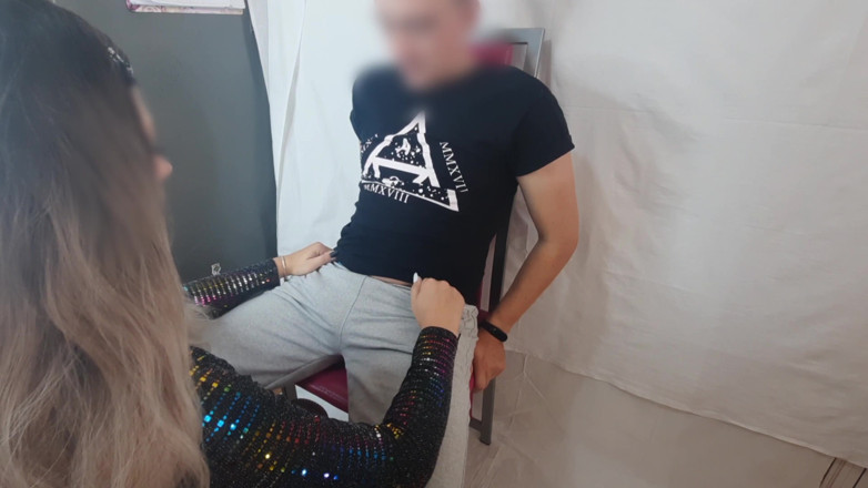 Viktoria_sekret: Blondă sexy călărește pula și are orgasme