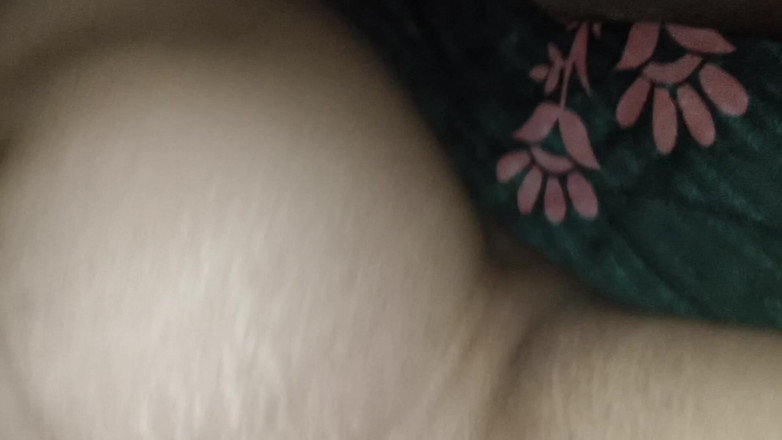 CHANDAN9535: 妻 夫 友人 チェッティング 熱いロマンチックなセックス