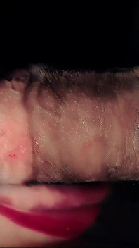 Samimi yakın çekim: dudaklar ecstasy'de kilitli
