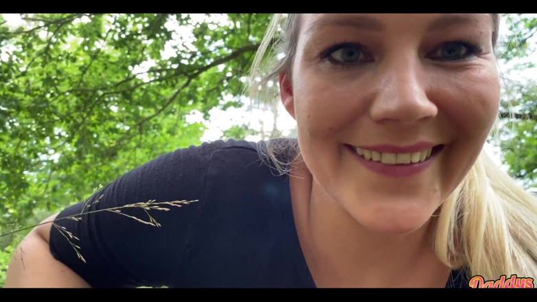 Daddys Luder: Ik was erg opgewonden alleen in het bos Ich-oorlog Ganz...