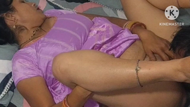 Saxesageth: Padosan Bhabhi Ka Chart Ke Pani Nikal Diya