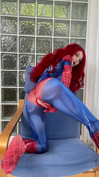 Spider lady adventure - loch-schlampen-training