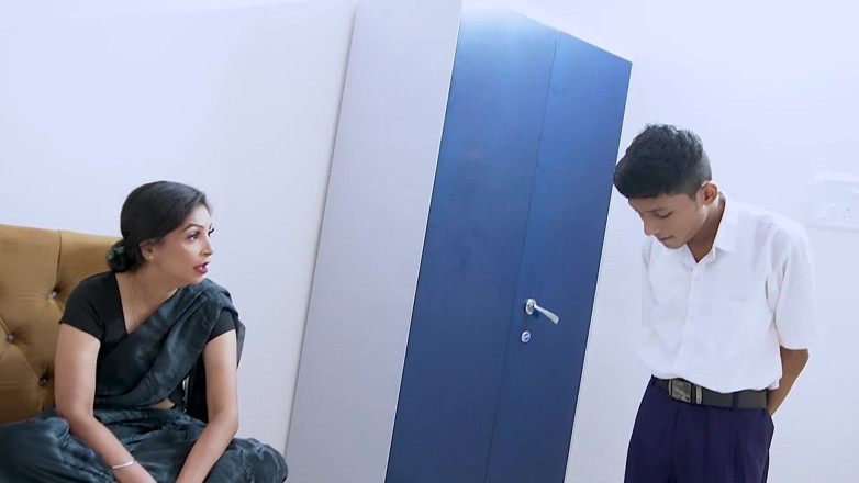 Your dream girl: A Desi Boy Student Fucked His Sexy Teacher When He...