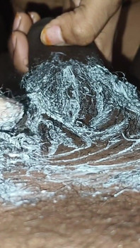 Telugu Aunty Sex and Cleaning Hair