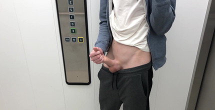 JohannWood: सुपर रोमांचक जब यह ऊपर जाता है