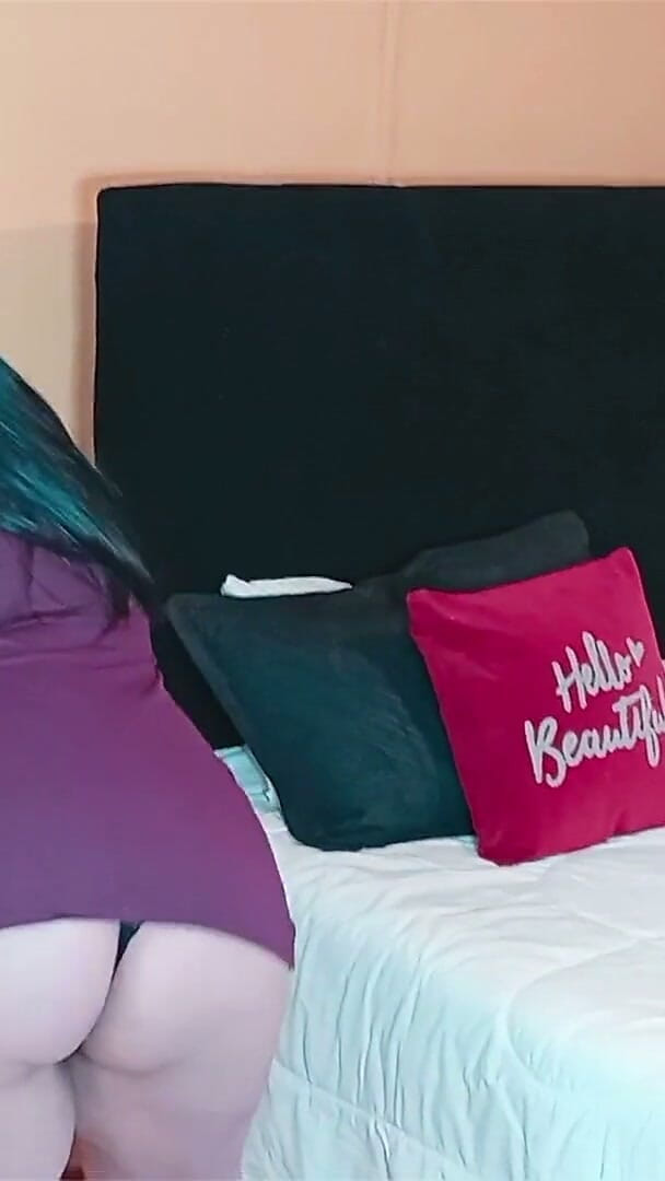 Kellyhotstepmom: Kelly dança para você, meu amor.
