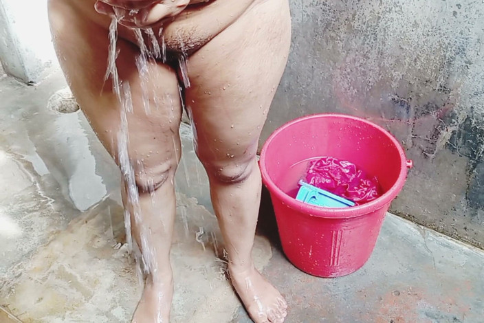Sumahomesex: Krásná bhabhi koupající se video virální