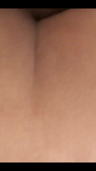 โชว์ตูดใหญ่ให้เพื่อนลูกเลี้ยงจับหีดแล้วแตก