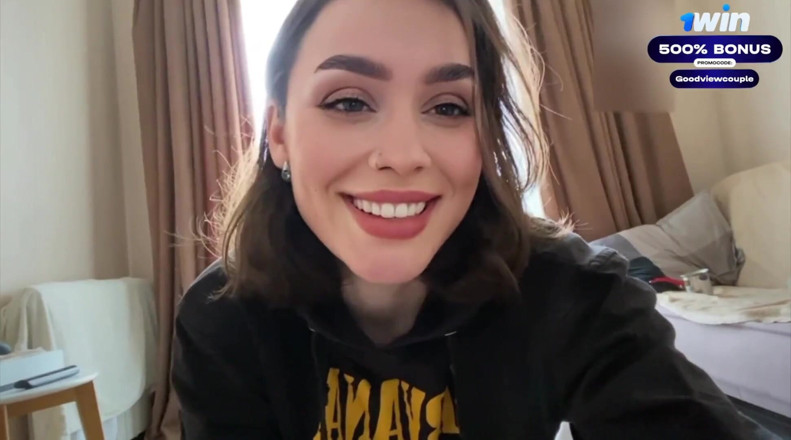 Good_view: Sexy Student Skillfully Rides a Dick