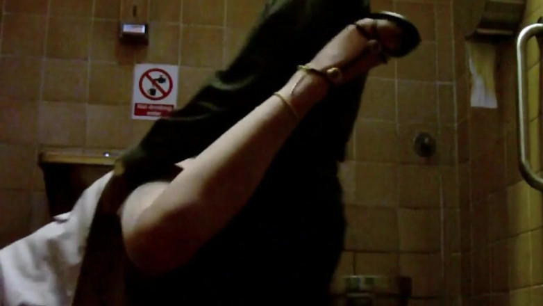 Movies by Louise: Cruising gent's toilets 2