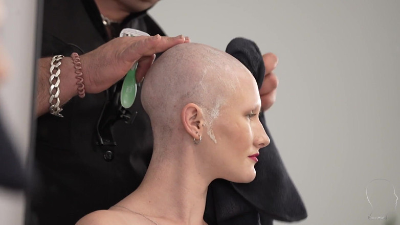 Euro Bald: Nika 2