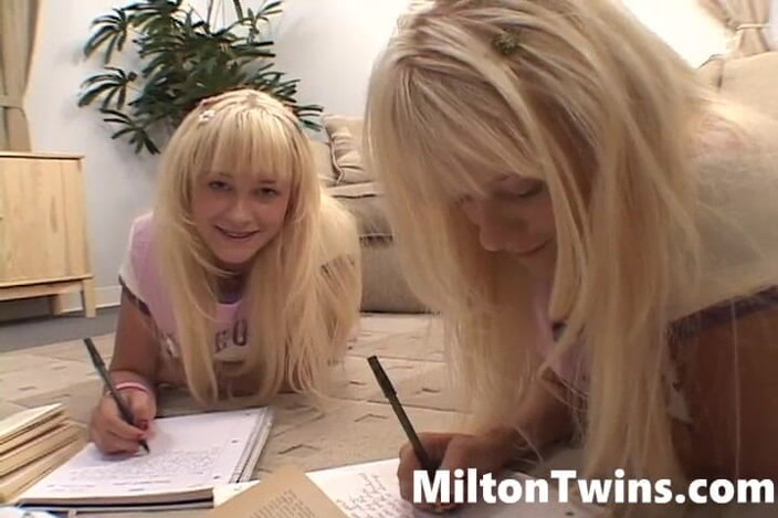 Milton Twins: Bài tập về nhà làm cho chúng tôi nứng