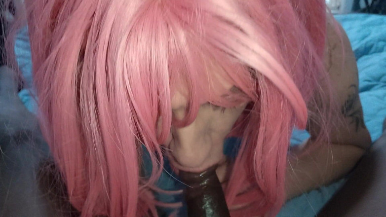 CardiC: Upokorzona Maminsynek pchana do ssania i wymiotowania Crossdresser Sissy Blowjob...