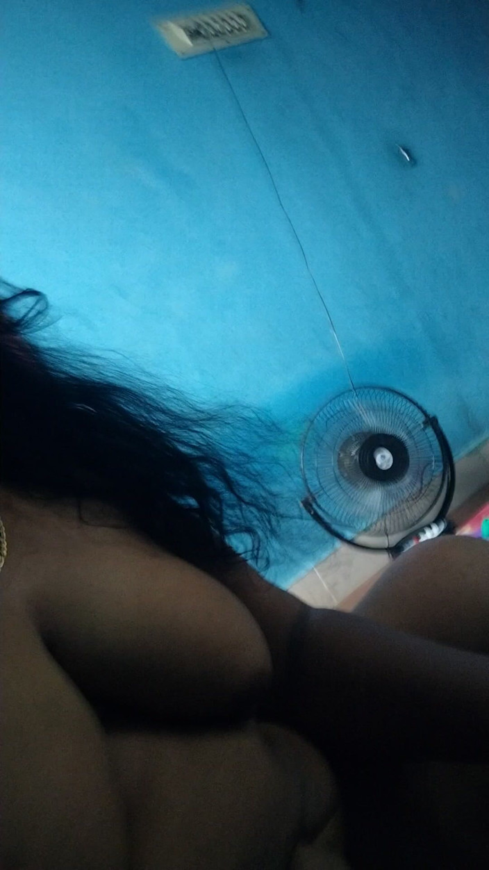 Tamil lesbian: 反向拍摄的热辣视频