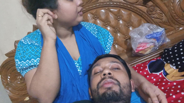 Desi Video BD: Bangladeszu gorąca seksowna postać Bhabhi ze swoim niegrzecznym chłopakiem