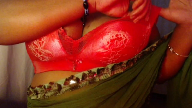 HotGirl21: Hot Girl Bra Open Boobs Press Show Nude Pussy Show.