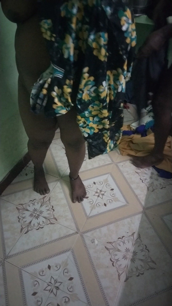 Tamil lesbian: Çıplak gösteri - seks çekimi sonrası