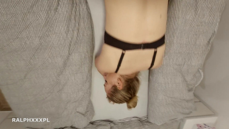 RalphXXXpl: 친구의 새엄마를 따먹는 친구, 콘돔을 벗고 임신