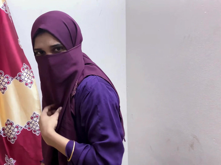 Bdsex24: Můj nevlastní otec mě chamtivě ošukal