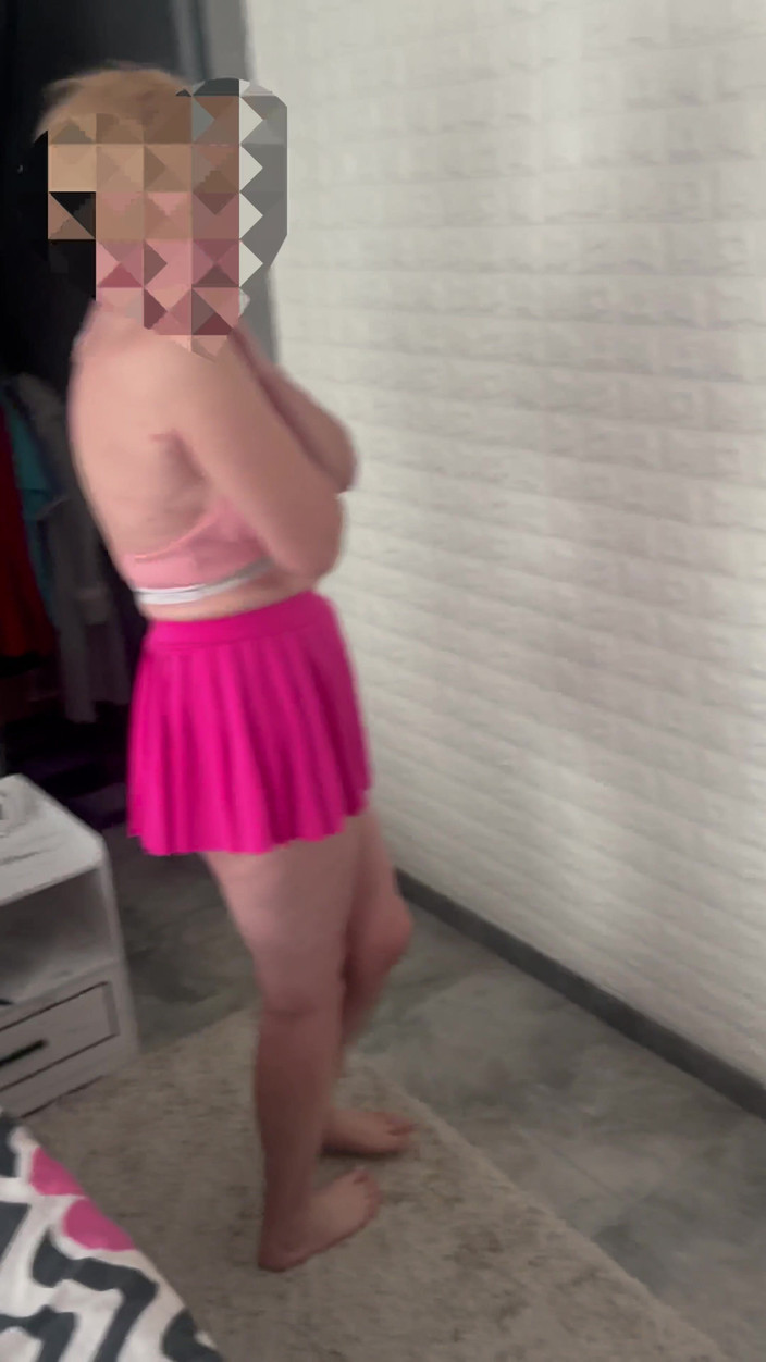 SashMash: Moje žena v růžovém topu a já