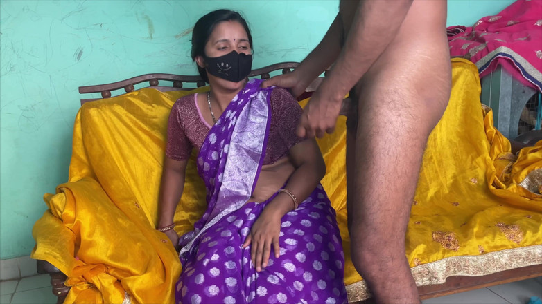 Raniki chut: Приватный секс красивой дези бхабхи на улице, полный хинди аудио