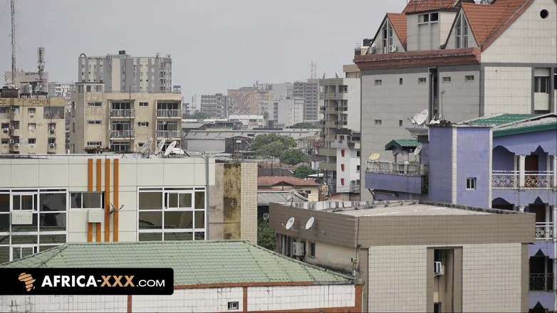 Africa-XXX: The temptations of a pretty African lady