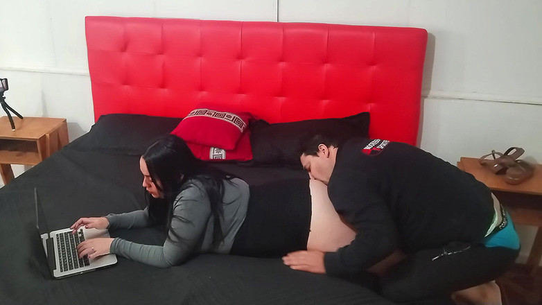 BBW Kelly Mom: Tôi tận dụng lợi thế của chị kế dễ thương...