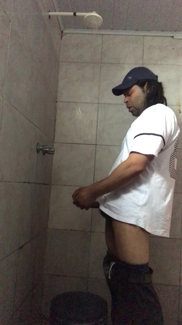 i7Bernard: Sabtu ngentot kontol itu.