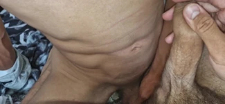 정액 흠뻑 젖은 자지, 펨보이와 아빠의 자지가 핫한 정액 사정에서 함께 붙어 있습니다!