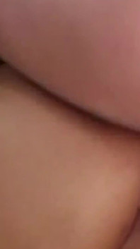 La super sexy Jasmine Byrne aime se faire sodomiser par ce veinard nommé Trent Tesoro