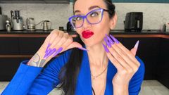 Julia domaina: Bentuk baru yang lebih panjang dan warna ungu baru, cakar,...