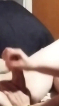 人妻打手枪（右手） （260306b1）