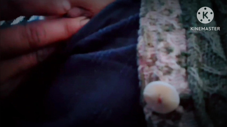 TricolorMusic3: Viral adik tiri kepergok masturbasi! Dia telah menikmati masturbasi diam-diam...