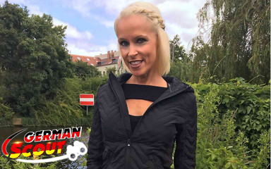 German Scout: Německý skaut - fit německá zralá Sophie Logan vyzvednutí a drsné šukání