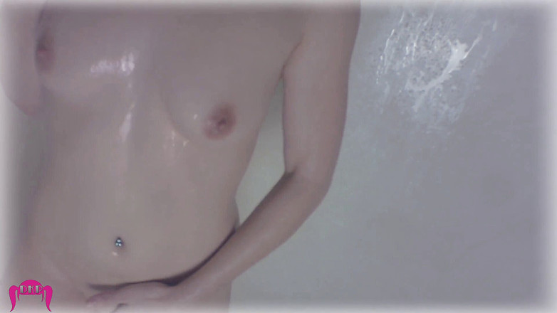 Desiree's Kinky Perversions: Eine dkp in der scrubbing bekommen