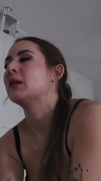 Cruel Reell domina esclavo máscarae en vaccuum ser