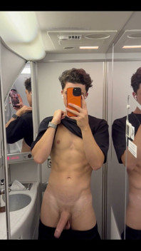 Turbulence Got My Dick Bouncing Don’t Worry! Landed Safely Back in Melbourne